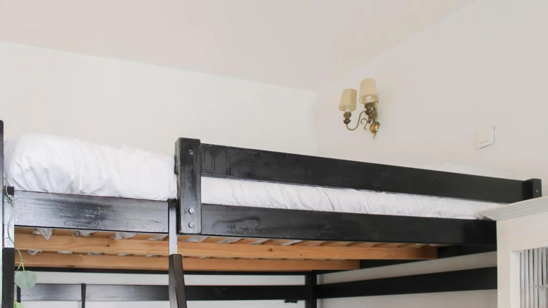 Beautiful Parisian Studio Near Palais Garnier Apartment